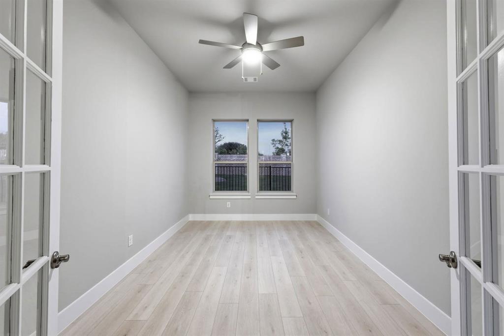 2400 Camino Way Property Photo 31