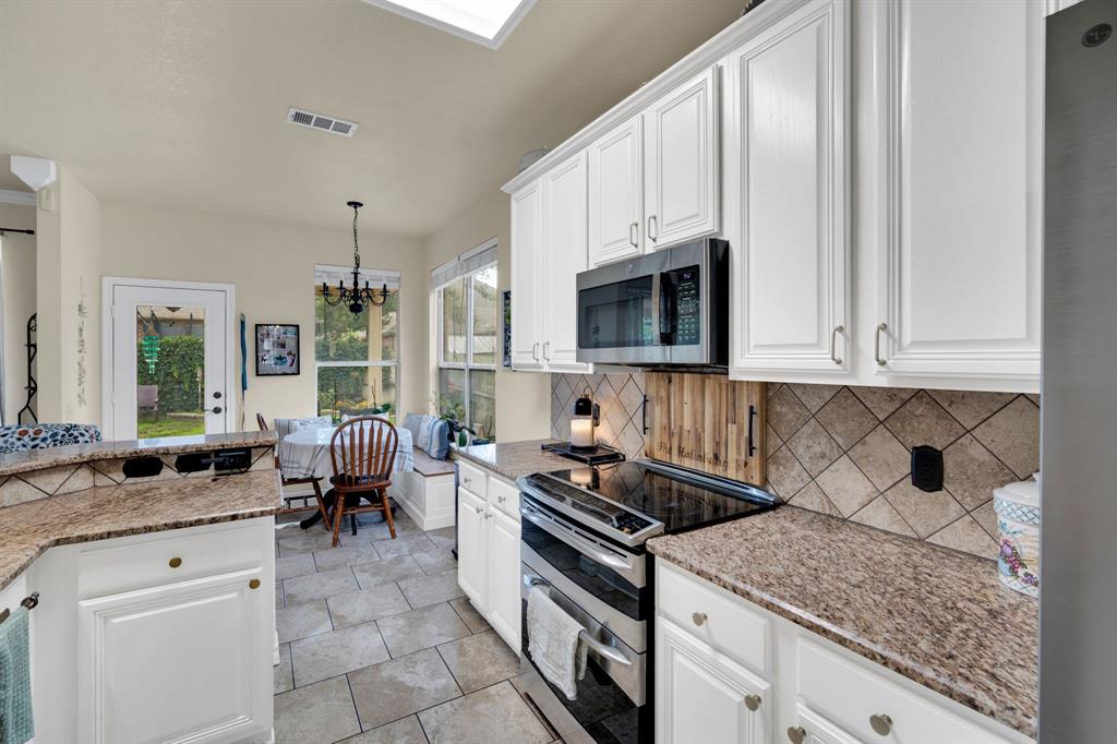 517 Crawford Drive Property Photo 4