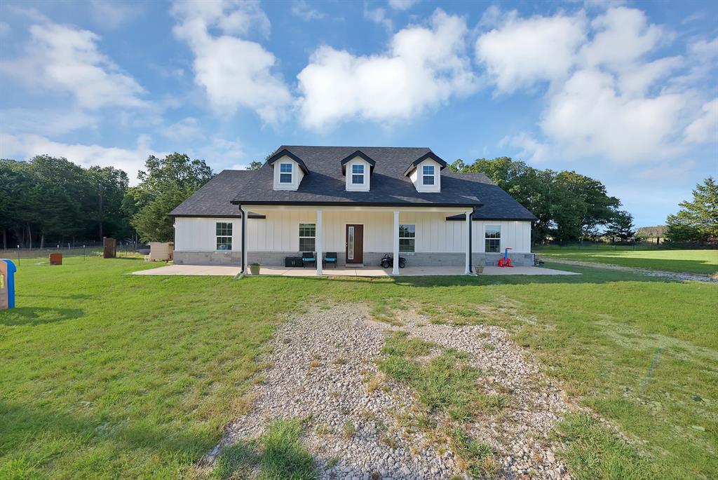 420 County Road 1130 Property Photo 1