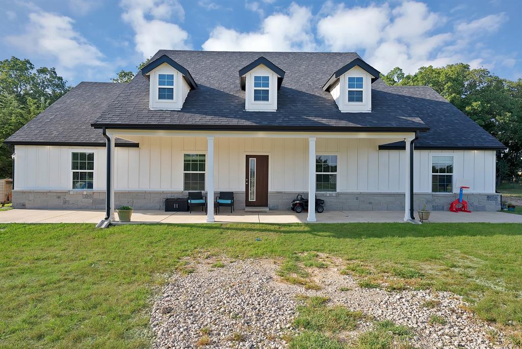 420 County Road 1130 Property Photo 3