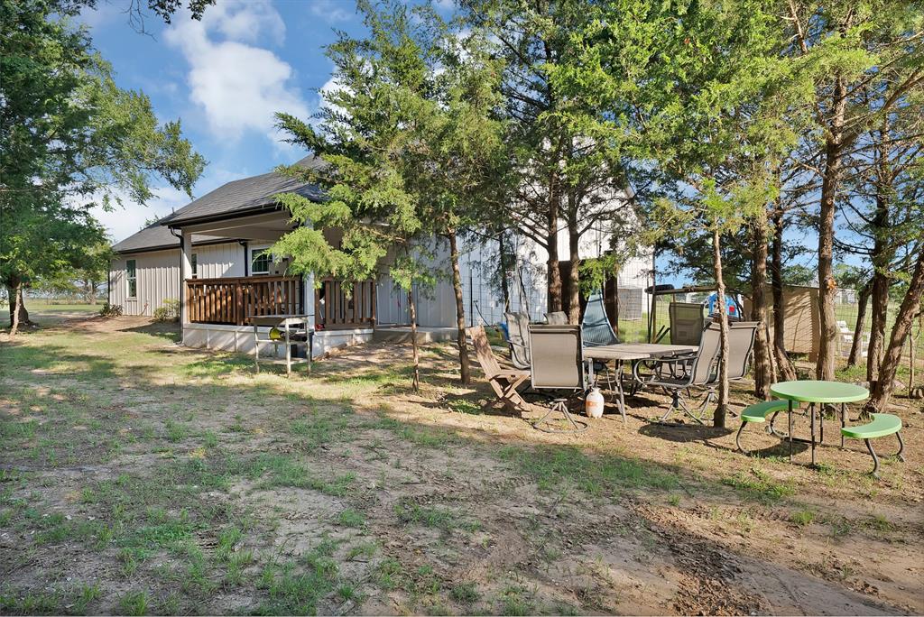 420 County Road 1130 Property Photo 26