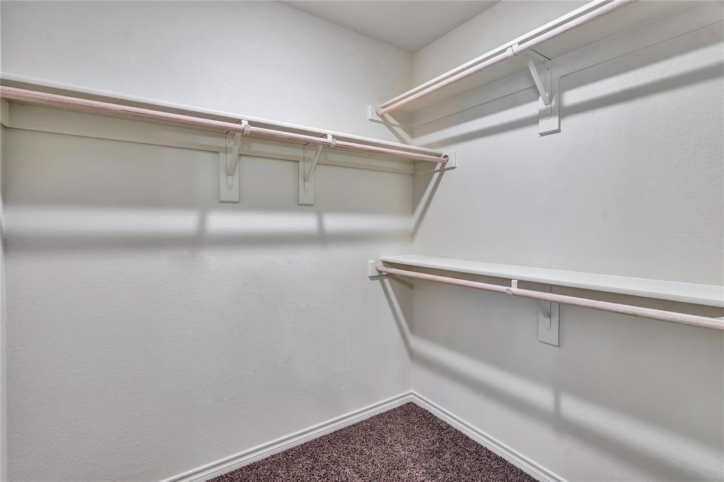624 Crockett Drive Property Photo 17