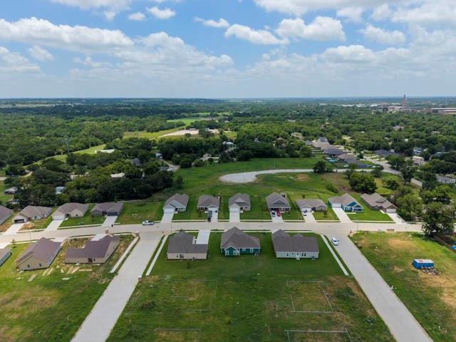 617 Crockett Drive Property Photo 3