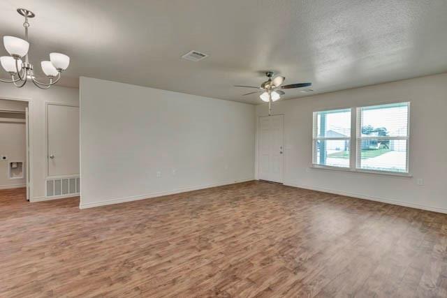 617 Crockett Drive Property Photo 10