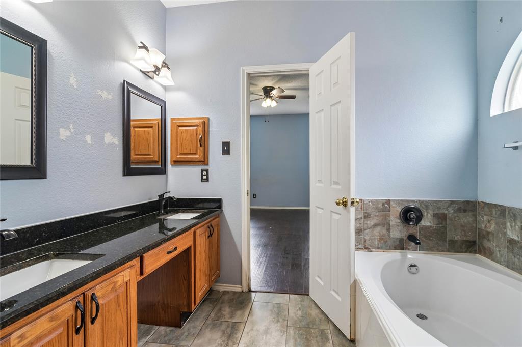 10609 Augusta Lane Property Photo 14