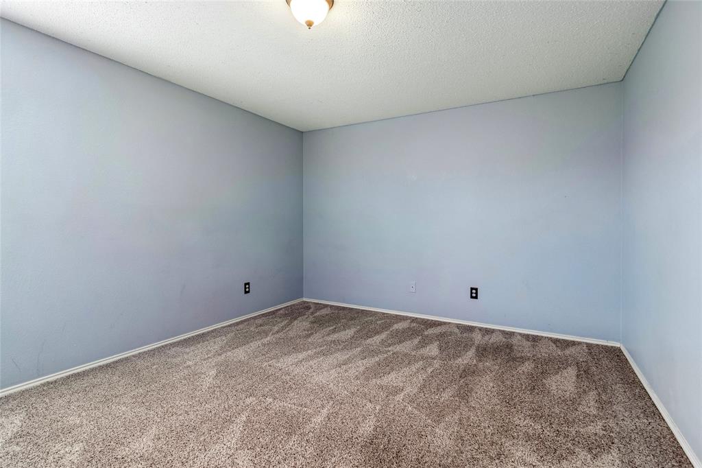 10609 Augusta Lane Property Photo 19