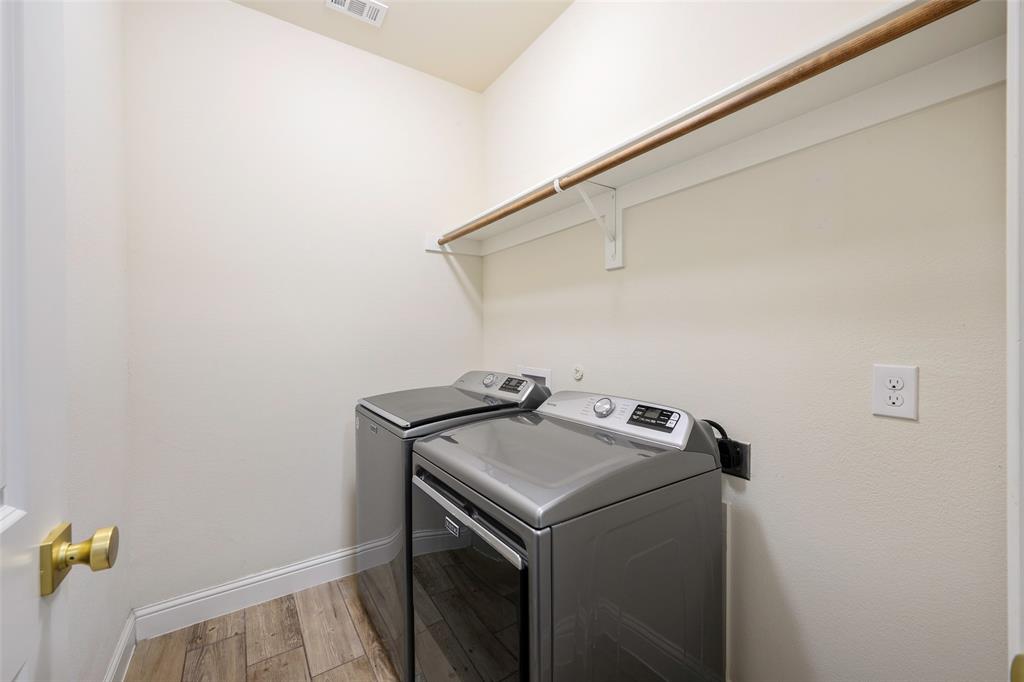 4000 Silk Vine Court Property Photo 21