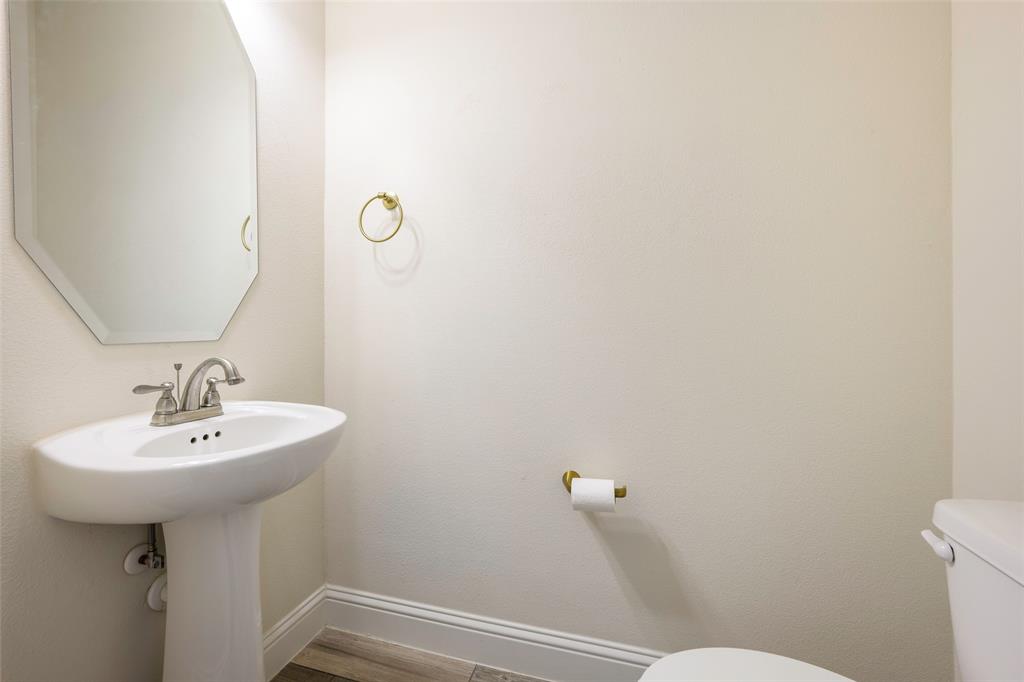 4000 Silk Vine Court Property Photo 22