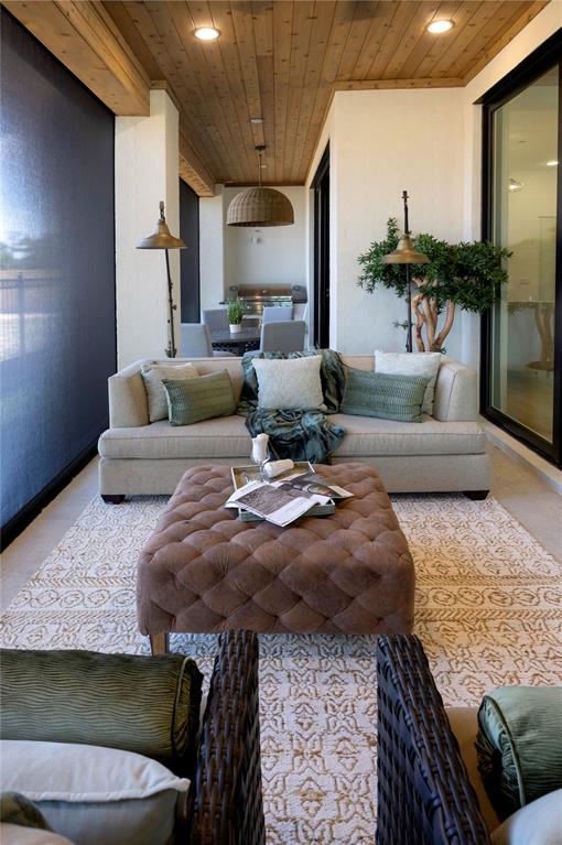 205 Murano Place Property Photo 37