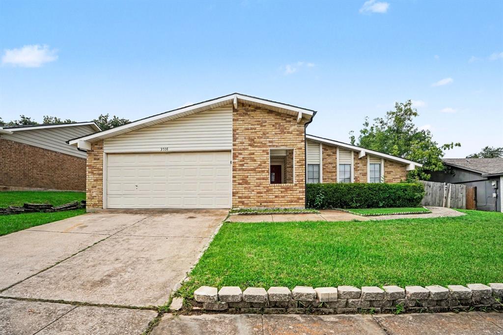 3708 Pinewood Street Property Photo 1