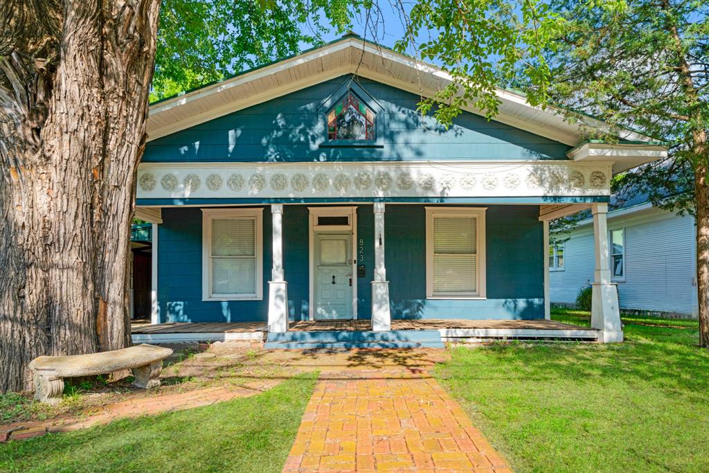 823 S Church Street Property Photo 1