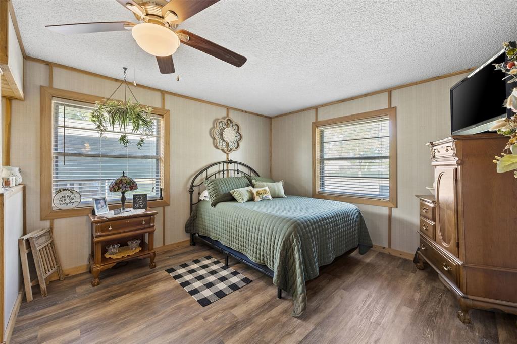 2073 Fm 1182 Property Photo 13