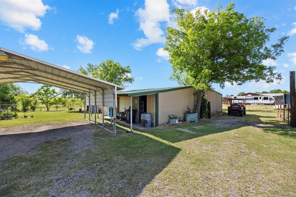 2073 Fm 1182 Property Photo 24