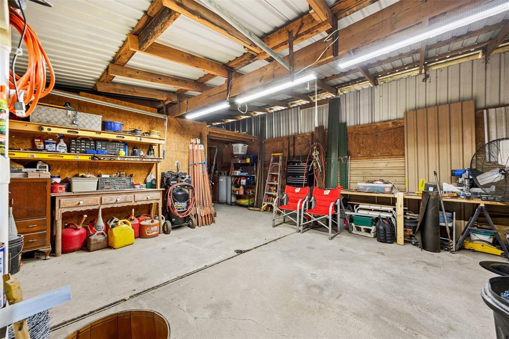 2073 Fm 1182 Property Photo 25