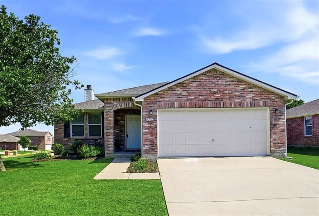 1701 Creek Bend Lane Property Photo 1