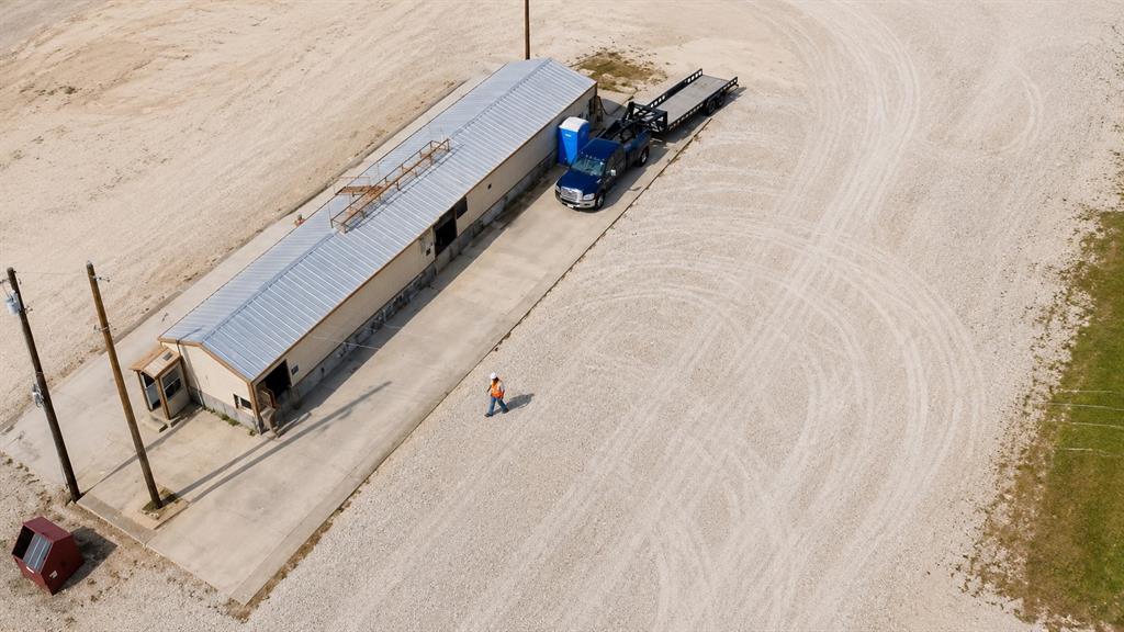 8523 Hwy 271 South Highway Property Photo 7