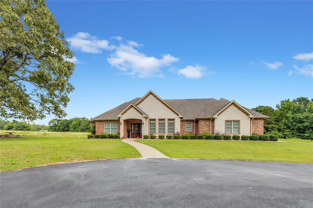 1250 N Highway 37
