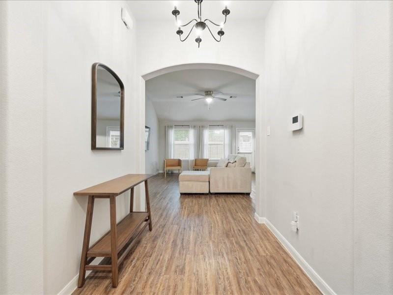 8 Shady Oak Lane Property Photo 9