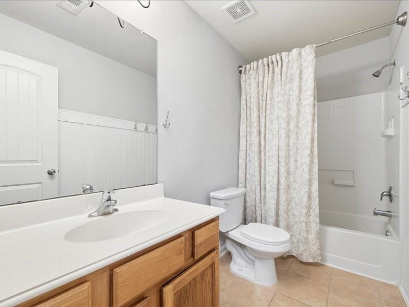 8 Shady Oak Lane Property Photo 14