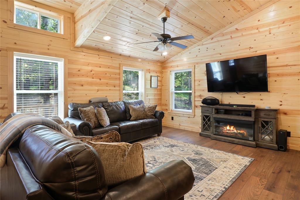 351 Private Road 6294 Property Photo 4
