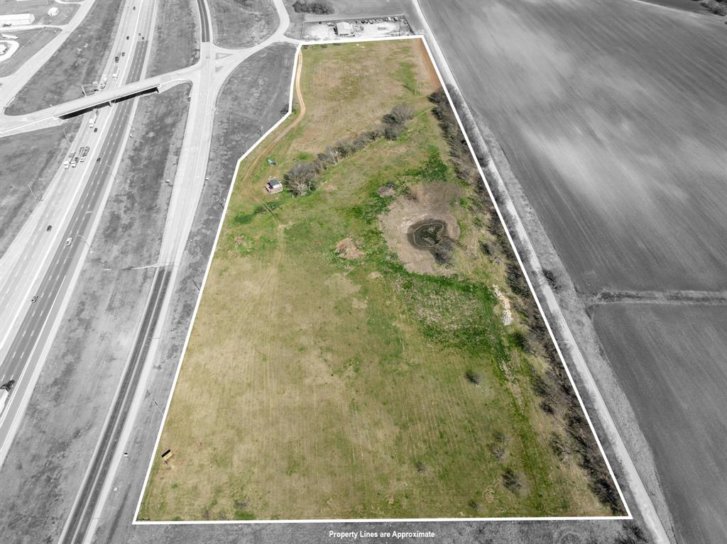 Tbd I-35 Property Photo 2