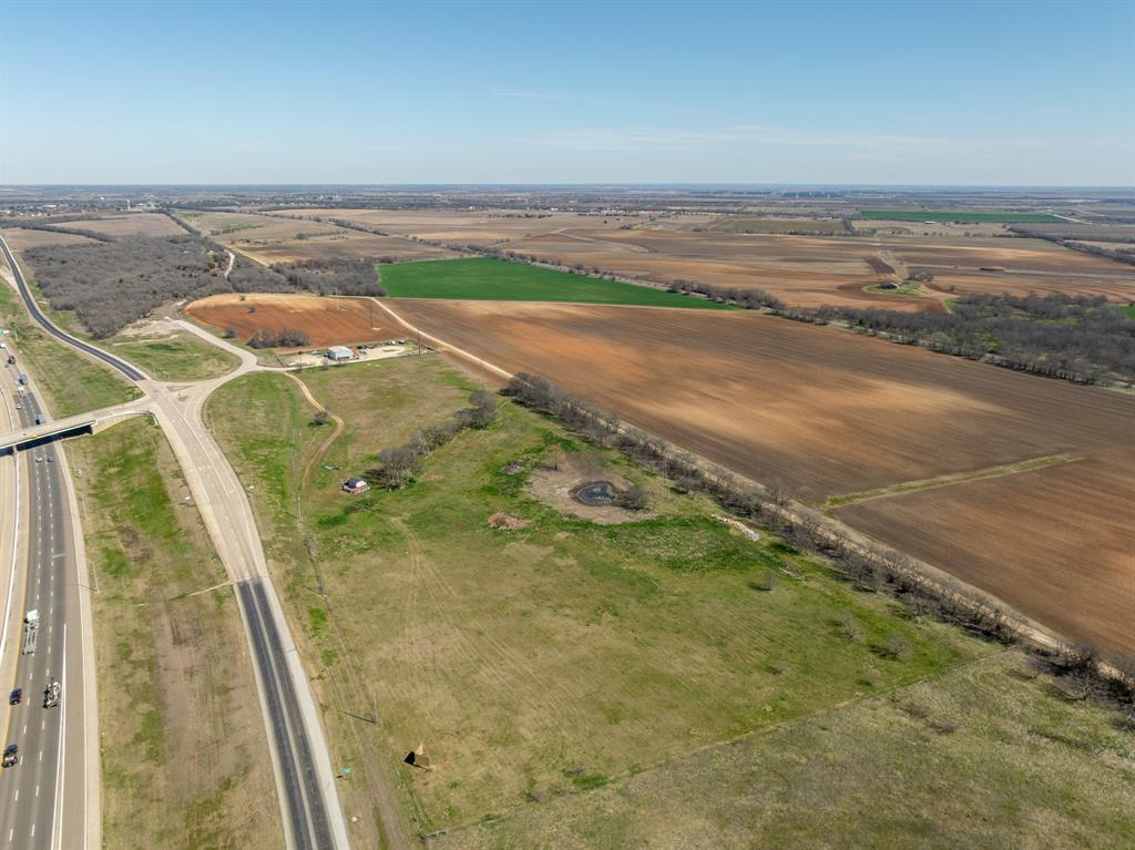 Tbd I-35 Property Photo 3