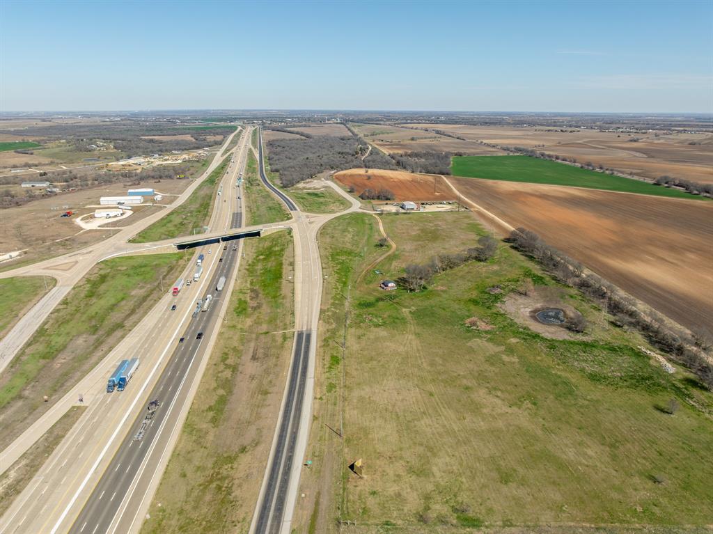 Tbd I-35 Property Photo 15