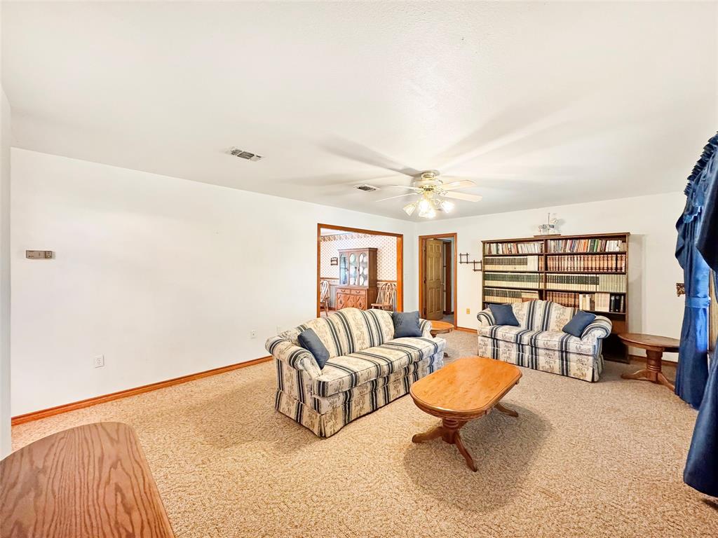 3870 County Road 45080 Property Photo 11
