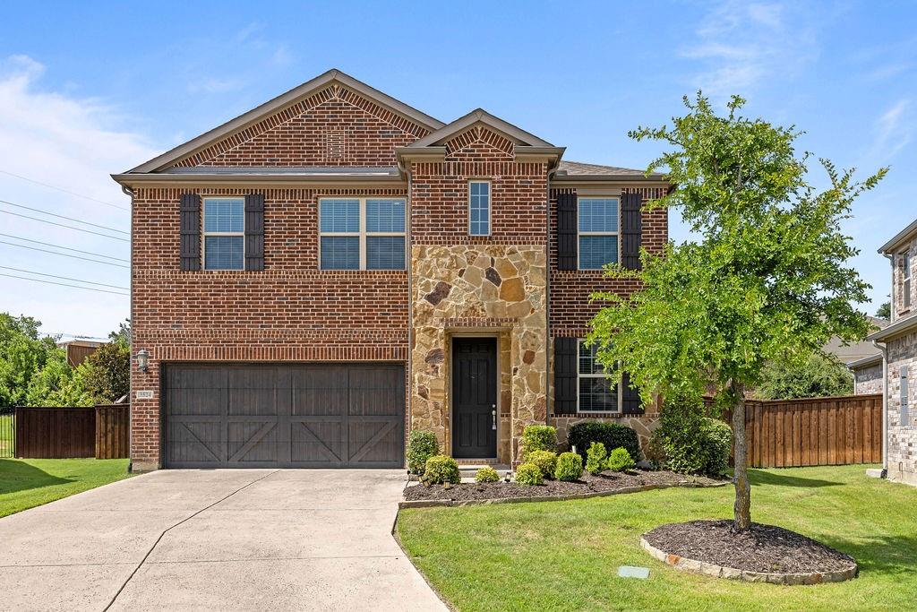3524 Hathaway Court Property Photo 1