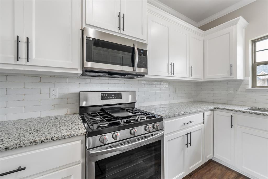 508 Cornerstone Property Photo 11