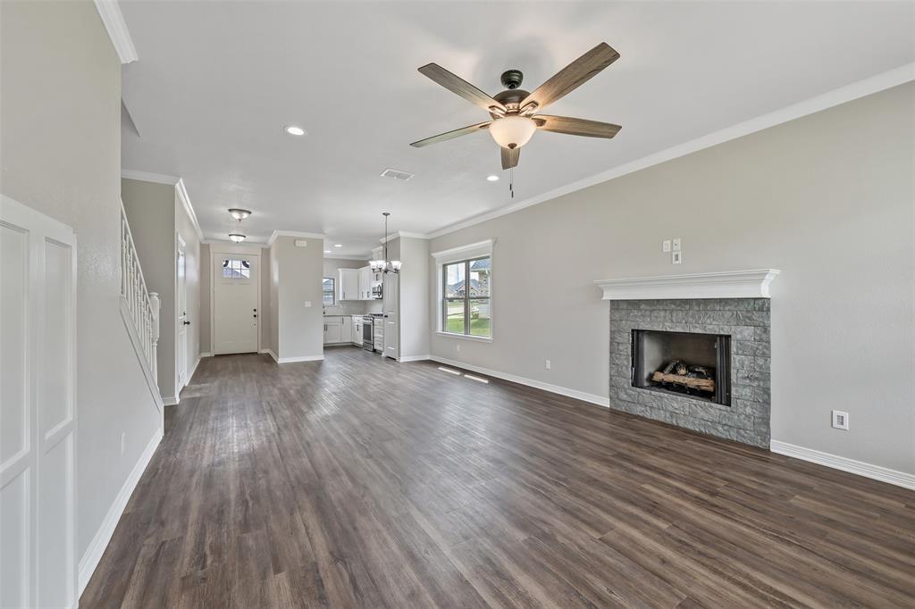 504 Cornerstone Property Photo 6