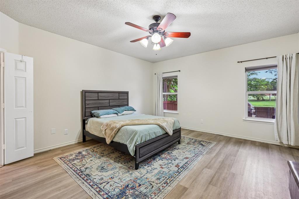1711 Rushing Way Property Photo 14