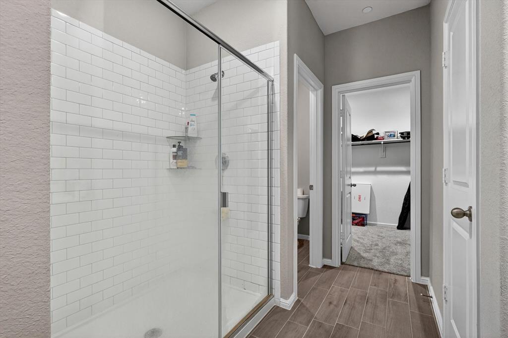 4716 Stunning Pathway Property Photo 13
