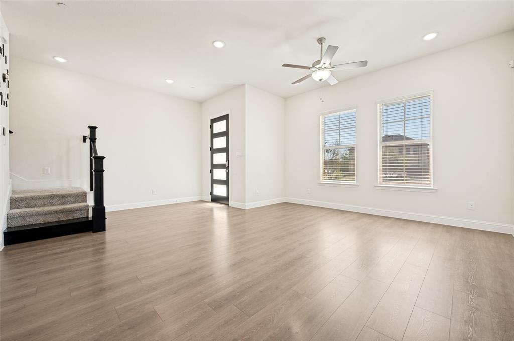 12986 Jk Ojha Street Property Photo 6