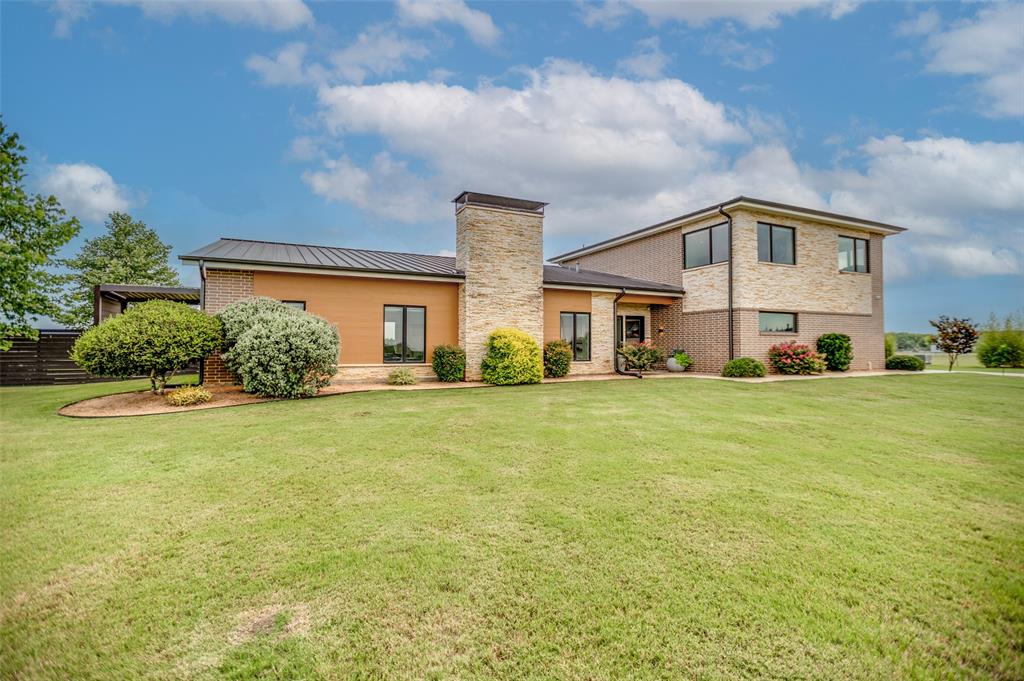 3221 Wilson Road Property Photo 1