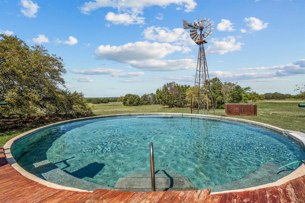 660 Fm 203 Property Photo 19