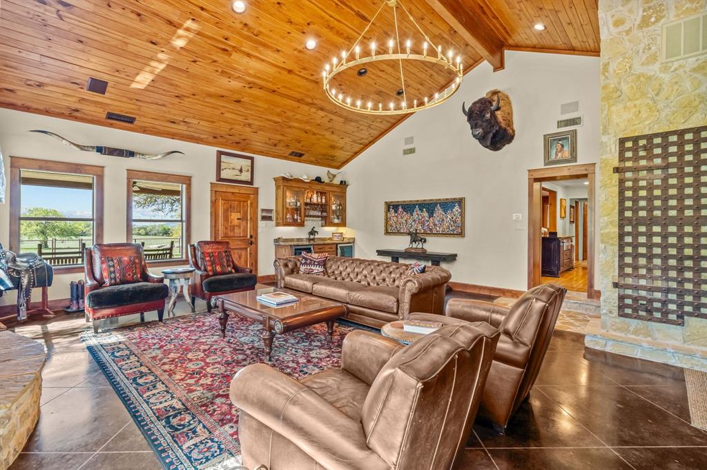 660 Fm 203 Property Photo 24