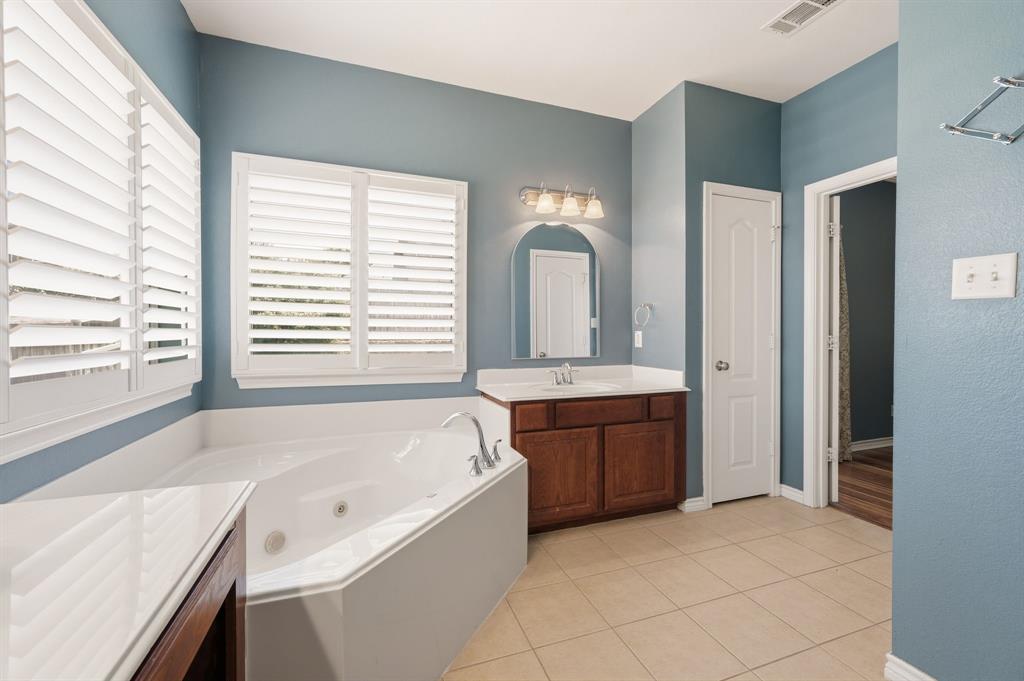 1080 Estates Drive Property Photo 22