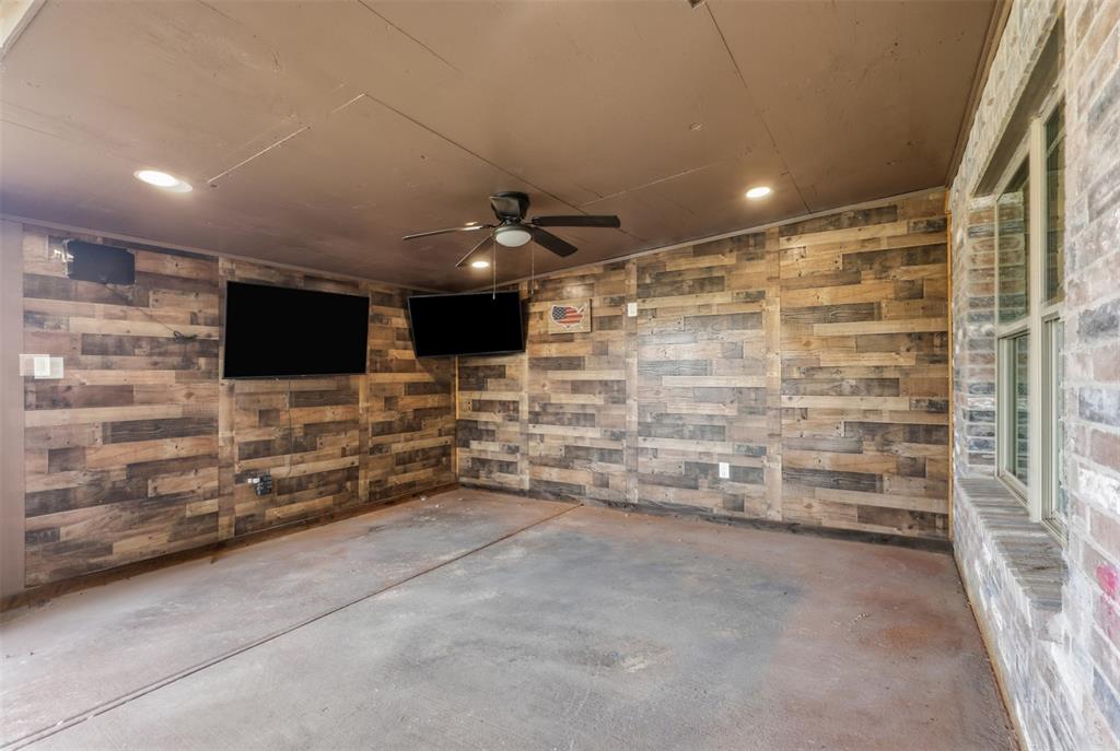 10201 Fox Grove Court Property Photo 33