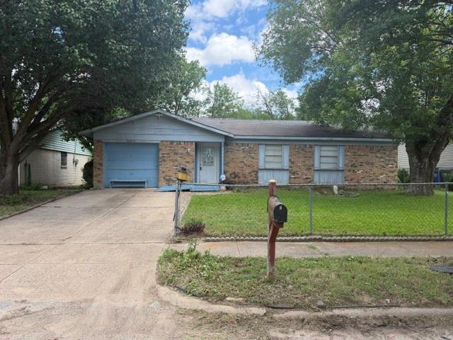 12219 Knight Drive Property Photo 1