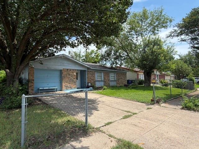 12219 Knight Drive Property Photo 5