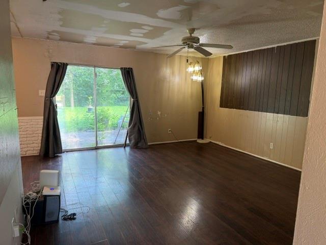 12219 Knight Drive Property Photo 6
