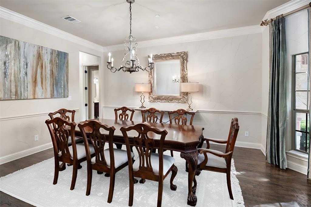 1710 Lexington Avenue Property Photo 12