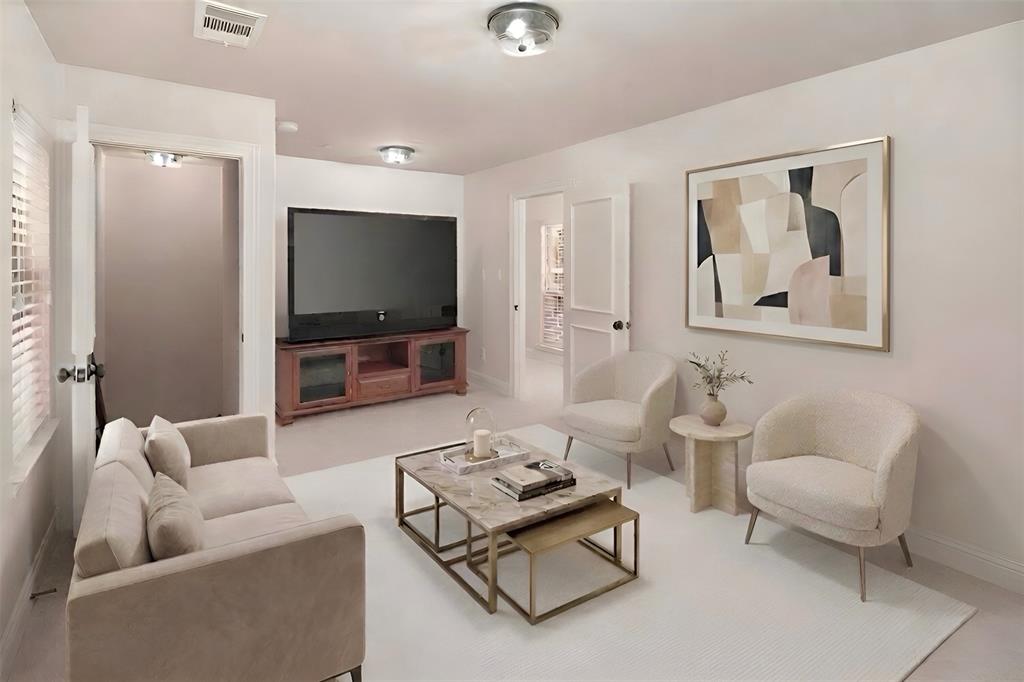 1710 Lexington Avenue Property Photo 23