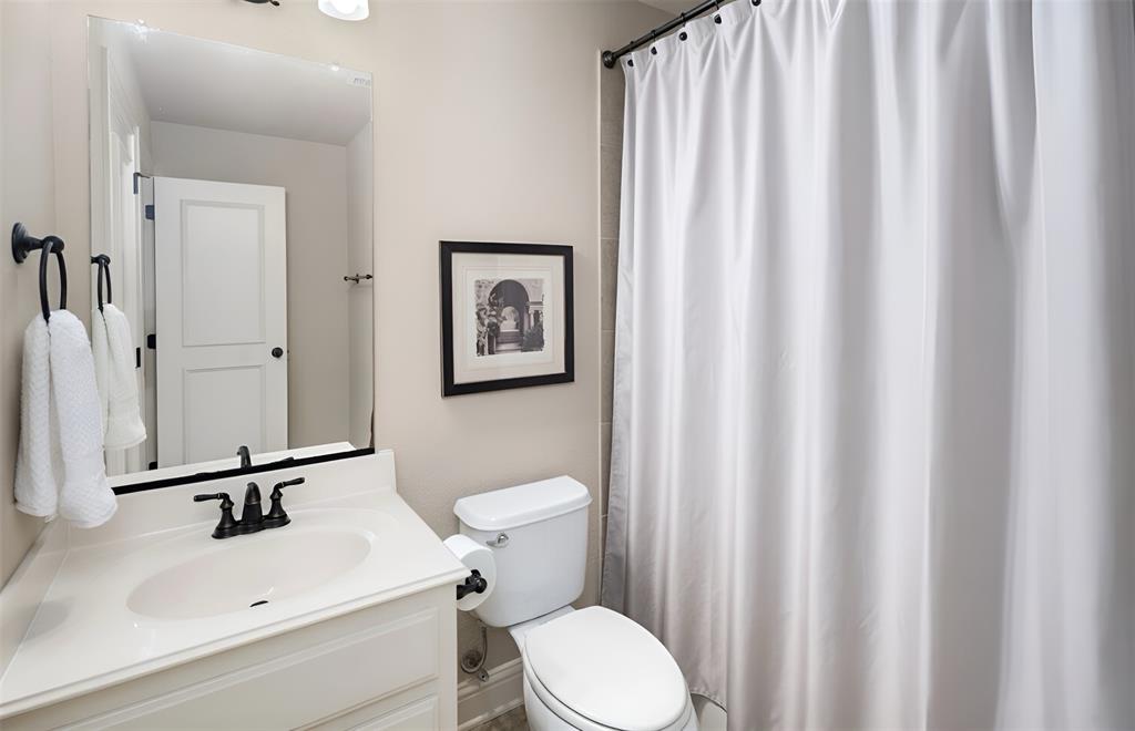 1710 Lexington Avenue Property Photo 28