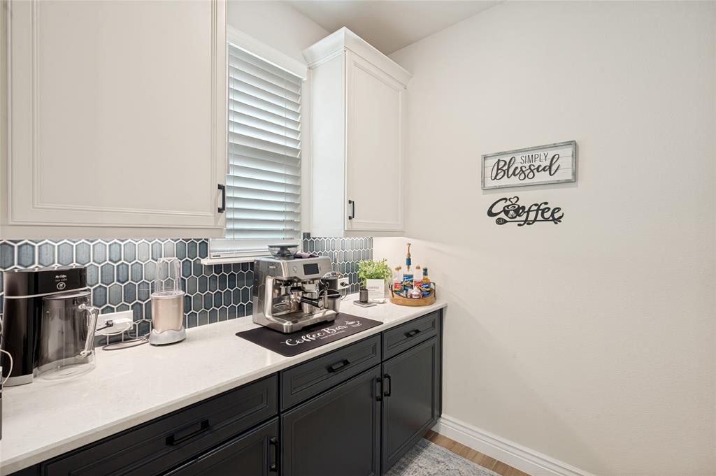 12620 Lockhart Drive Property Photo 10