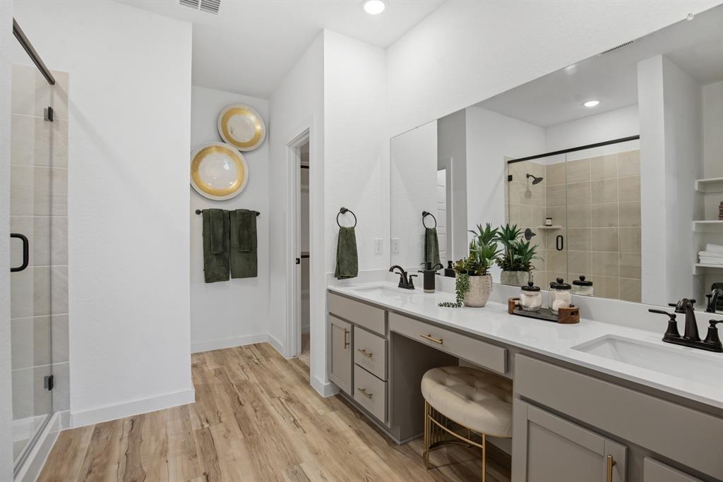 1331 Ackerman Street Property Photo 15