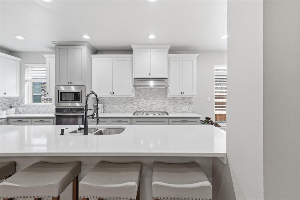8313 Primrose Trail Property Photo 15