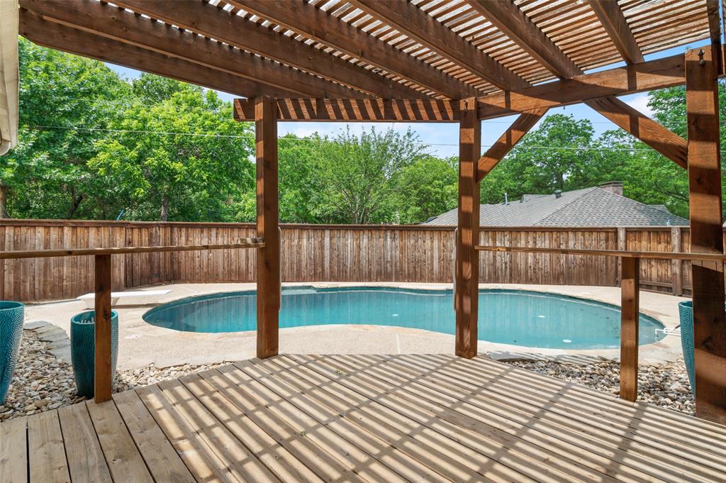 2005 Prince John Drive Property Photo 1