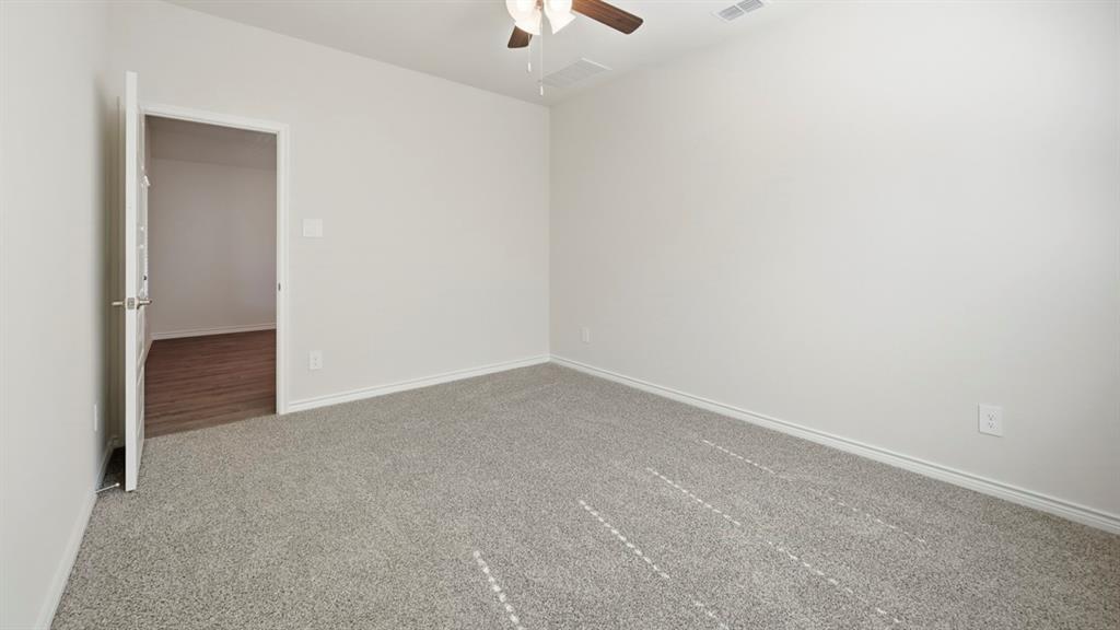 1217 Silent Peak Drive Property Photo 7